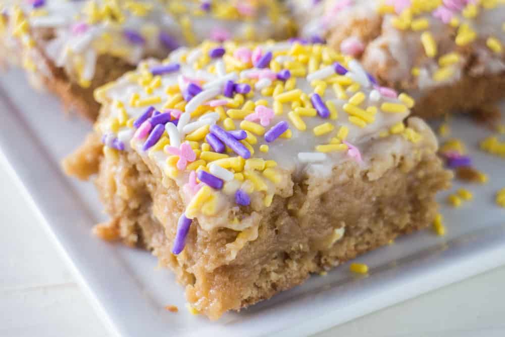 Unlock Ooey Gooey Vanilla Brownies & Perfect Glaze Frosting